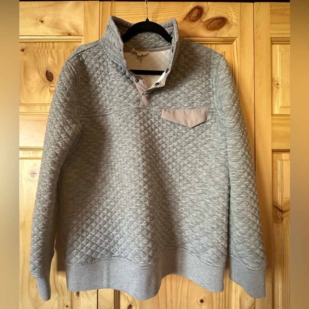 Quilted pullover
